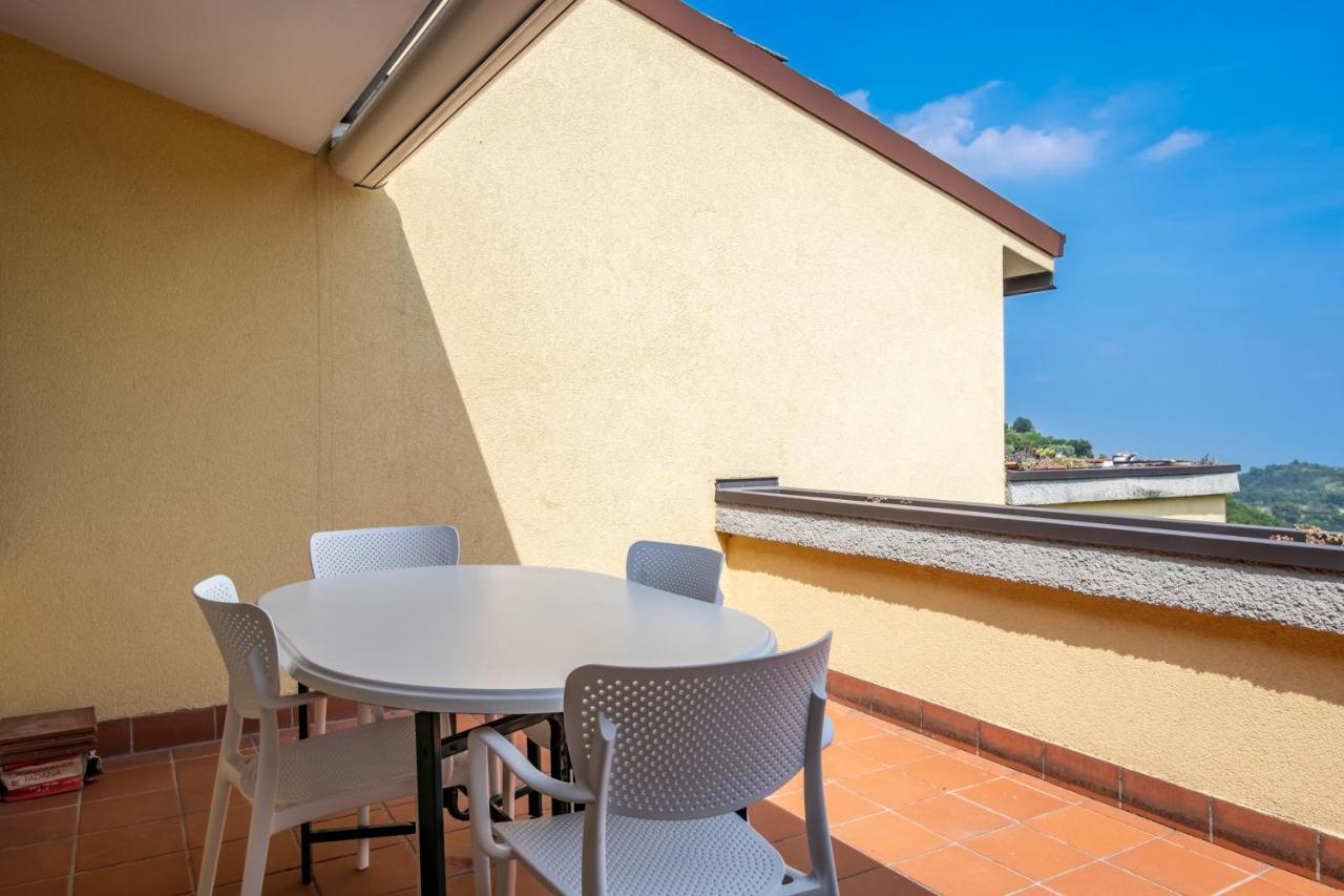 L&M Apartments - Pool - By Host4U Muscoline ภายนอก รูปภาพ