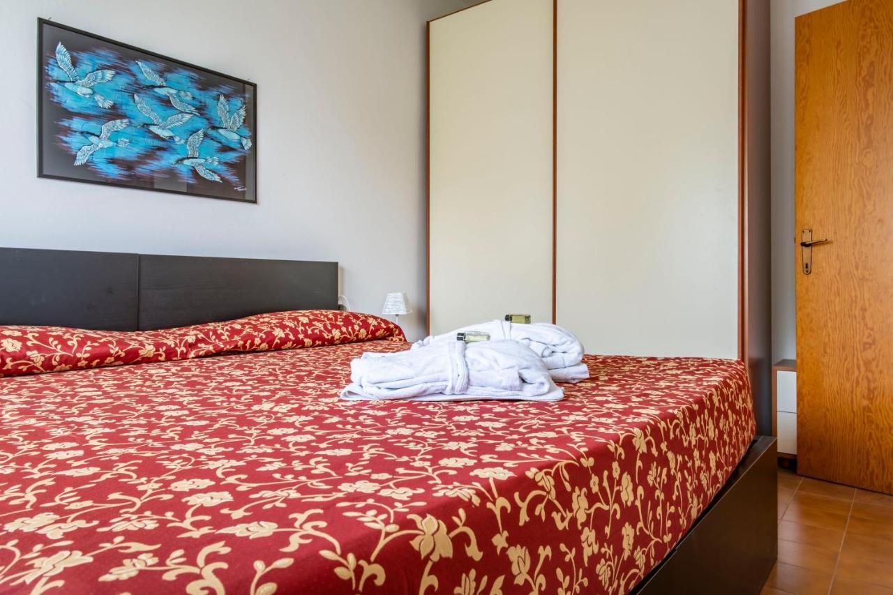 L&M Apartments - Pool - By Host4U Muscoline ภายนอก รูปภาพ