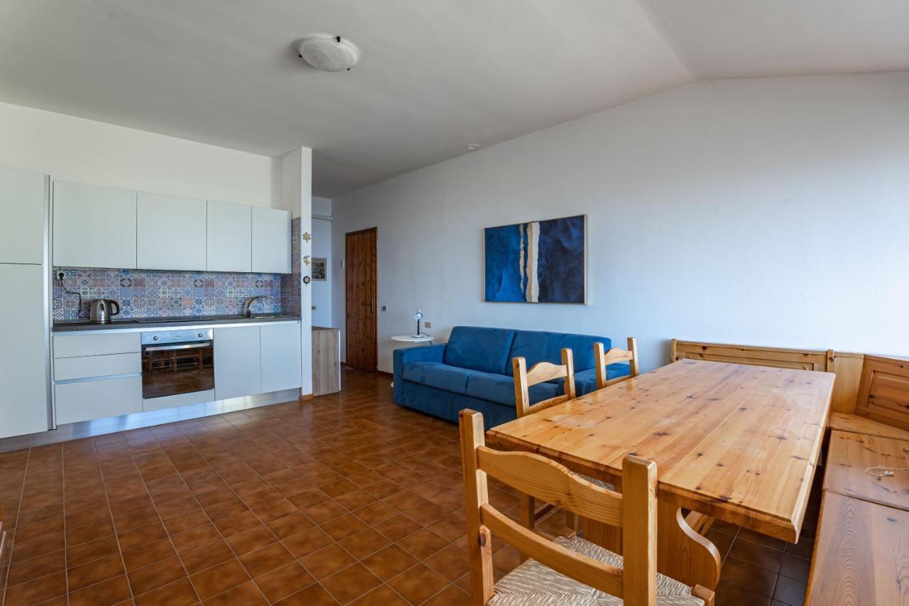 L&M Apartments - Pool - By Host4U Muscoline ภายนอก รูปภาพ